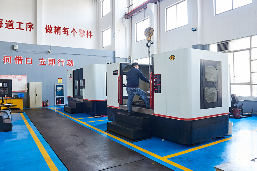 Deep Hole Drilling  equipment for making plastic mould